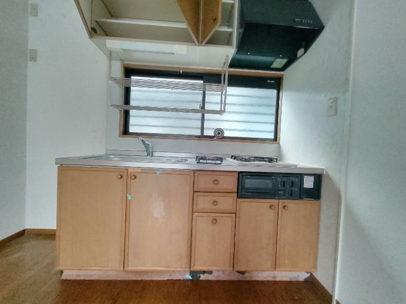 収納多数 ※クリーニング前の参考写真