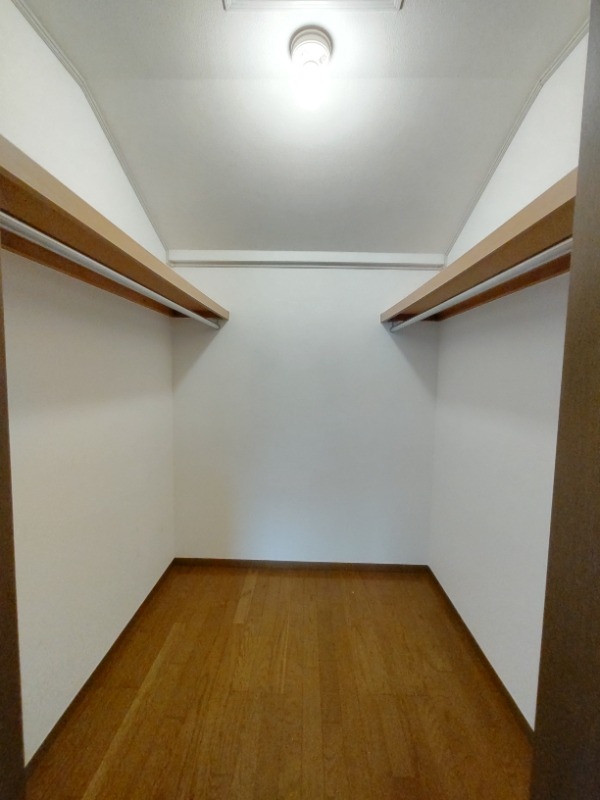 東側洋室に備えたWIC