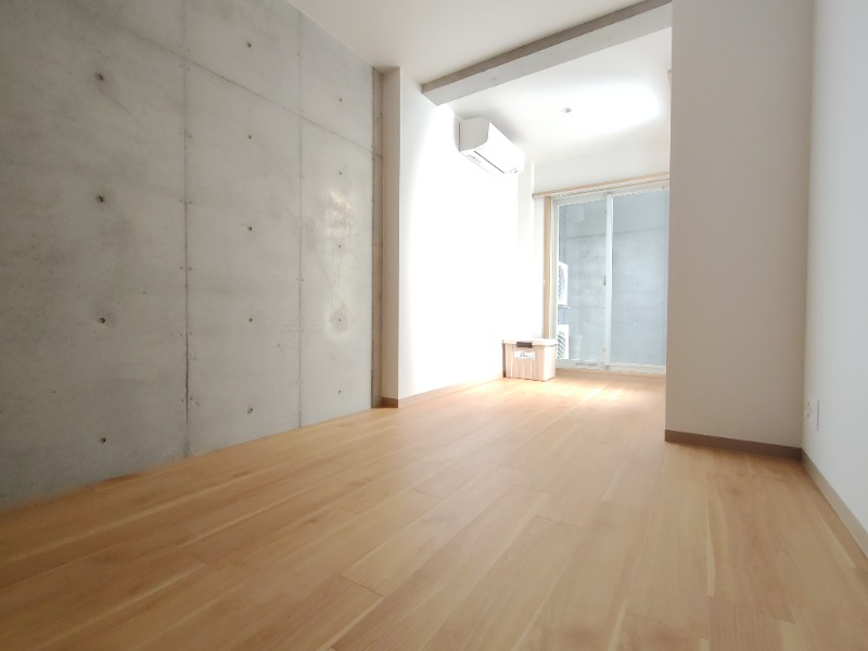 北側洋室にはインナーバルコニー完備