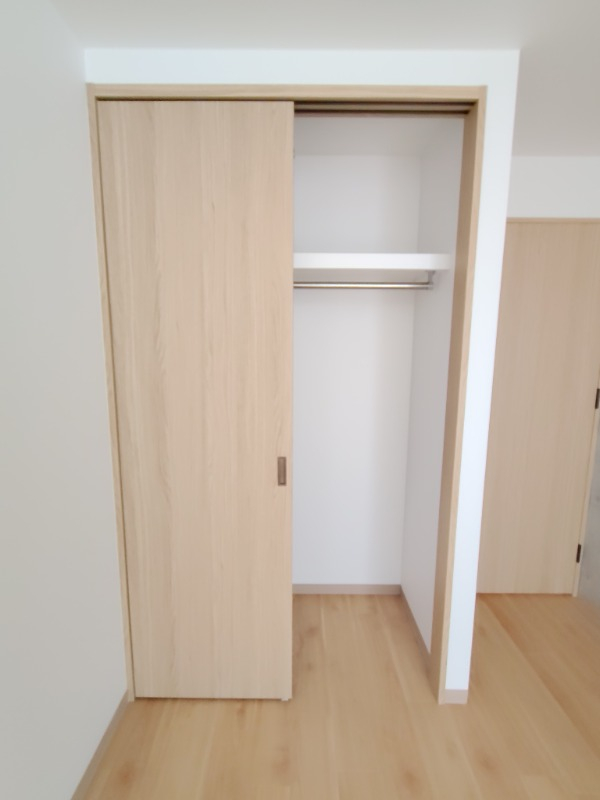 各部屋にクローゼット完備