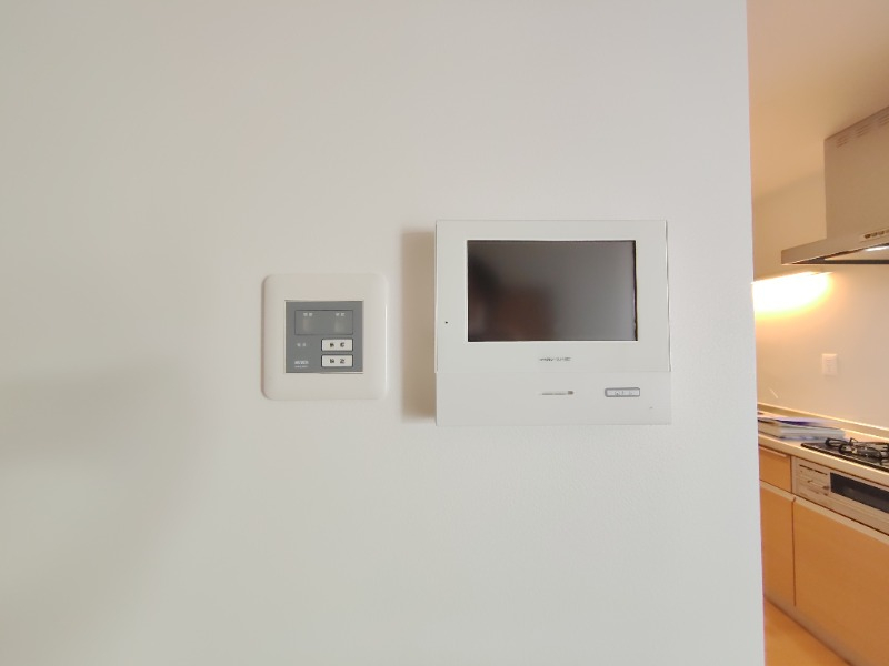 モニターフォン・オートロック完備