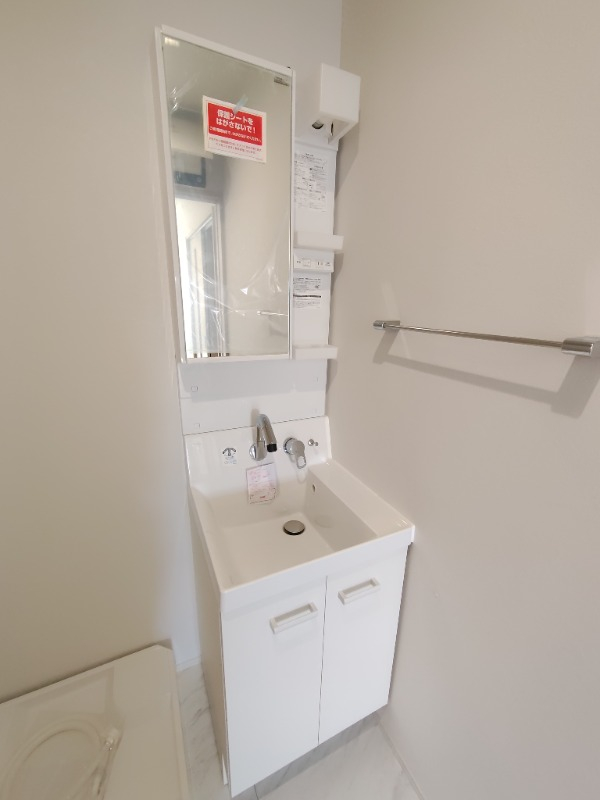 独立洗面所はシャンプードレッサー