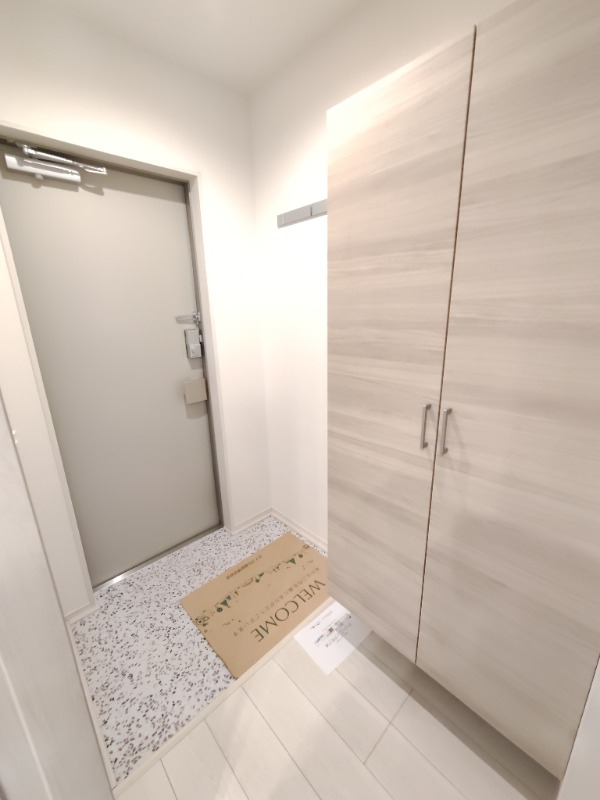 シューズBOX完備の広い玄関ホール