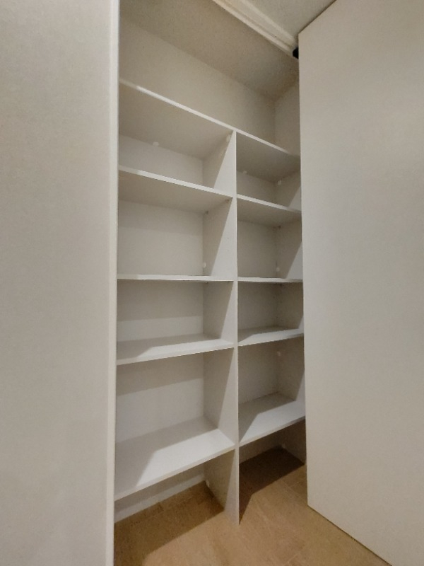 廊下にある収納です。使い勝手が良さそう