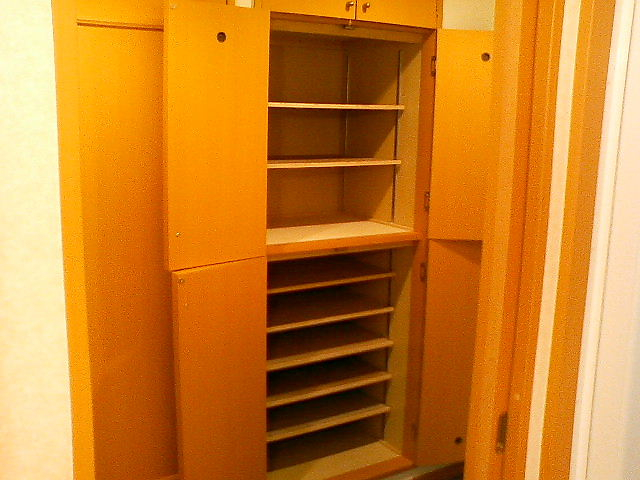 シューズBOXも大きめ ※別部屋参考写真