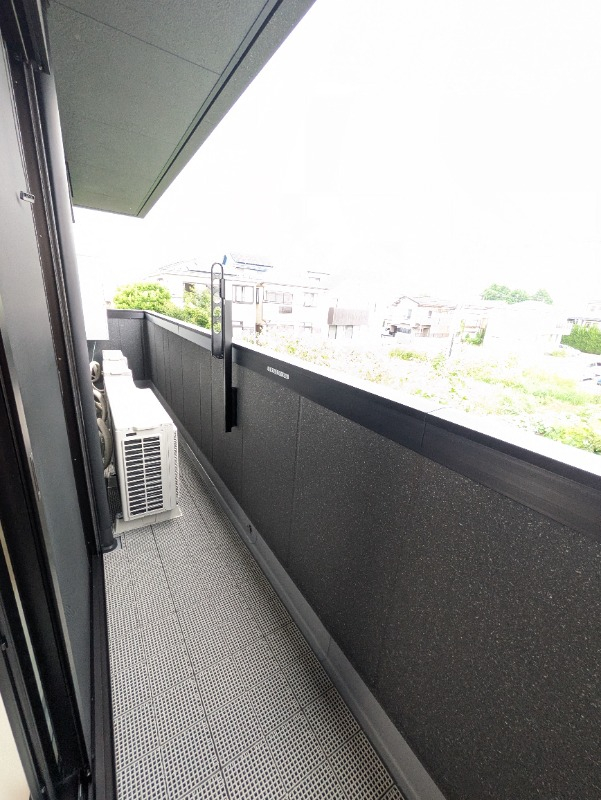 奥行あるバルコニーは外干しも◎
