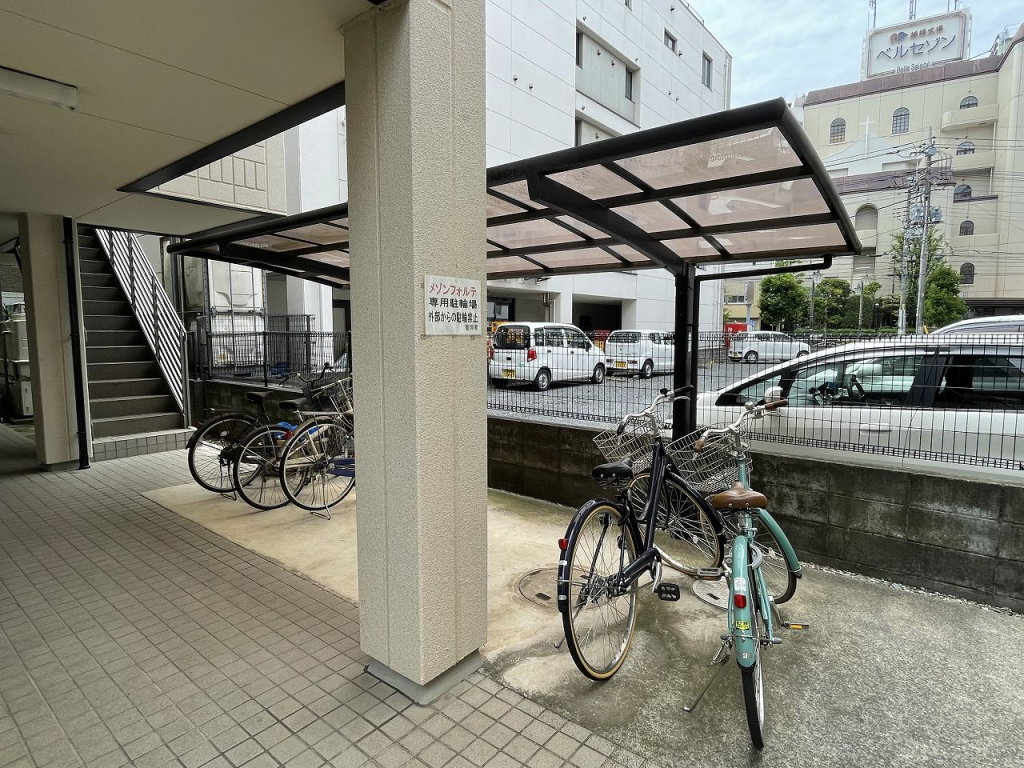 駐輪場