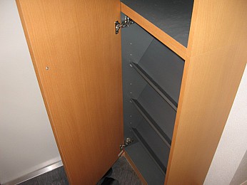 玄関(別の部屋の写真です)