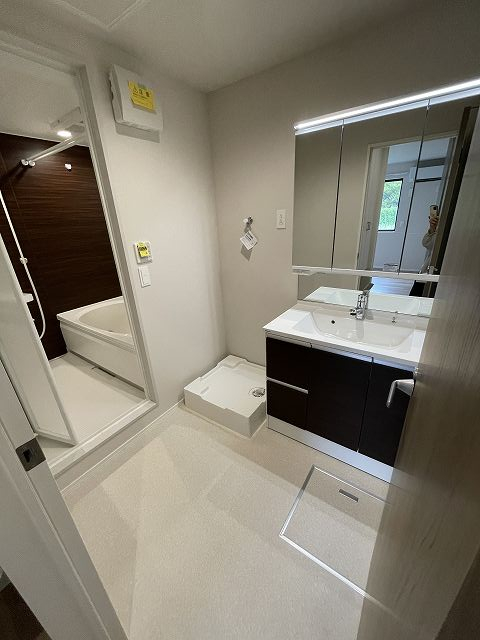 同物件、別の部屋の写真です