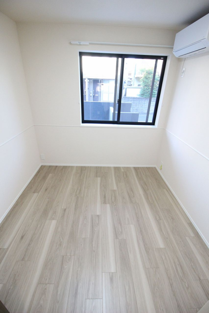 同物件、別の部屋の写真です