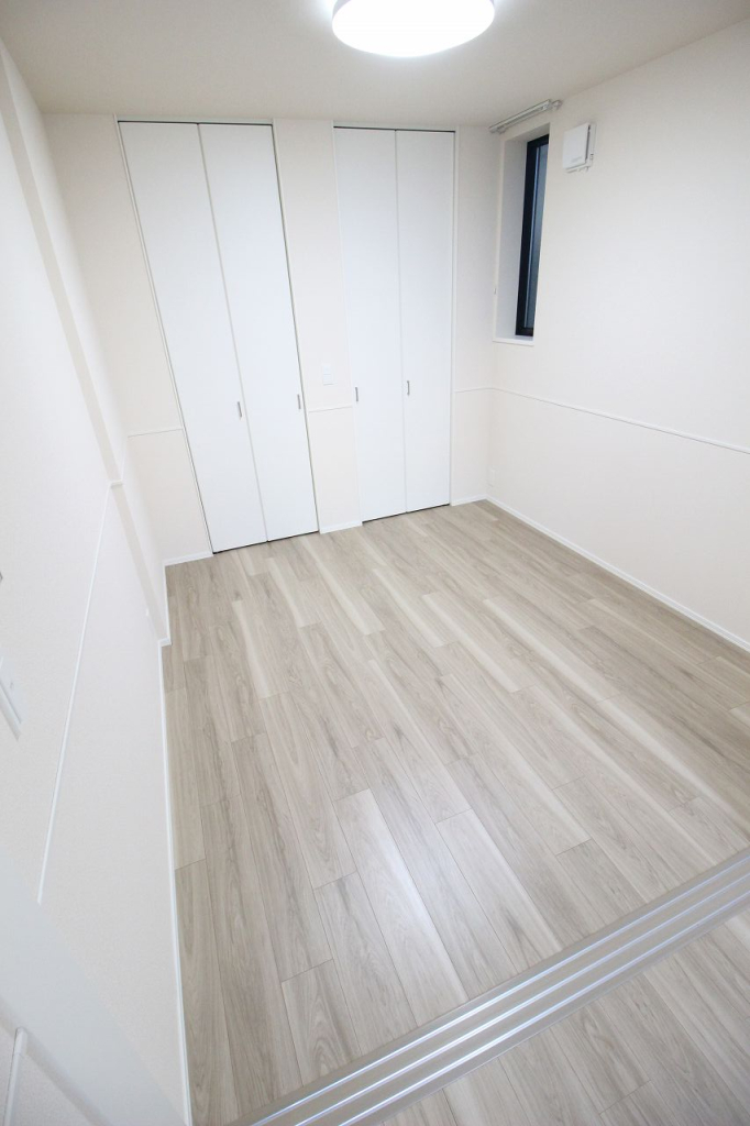 同物件、別の部屋の写真です