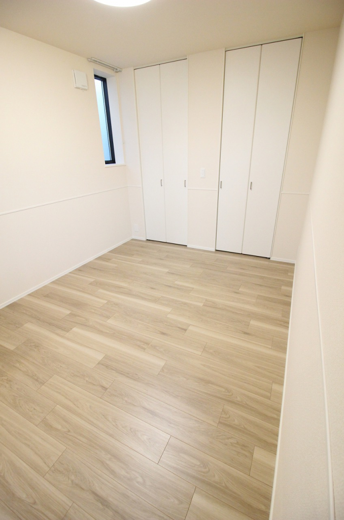 同物件、別の部屋の写真です