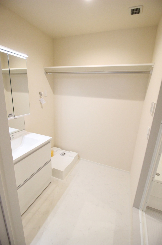 同物件、別の部屋の写真です