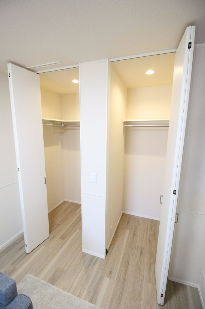 別の部屋の写真(モデルルーム)。家電、小物は付きません