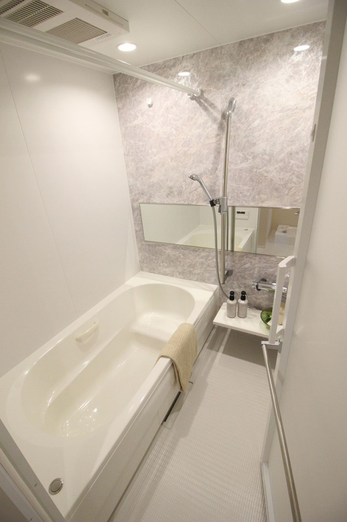 別の部屋の写真(モデルルーム)。小物は付きません