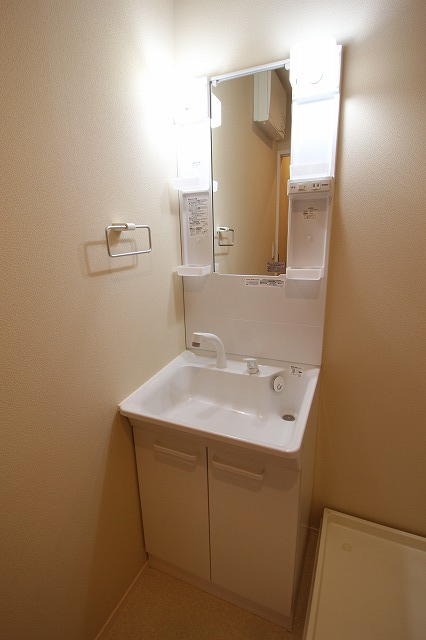 別物件、同タイプの間取りの写真です