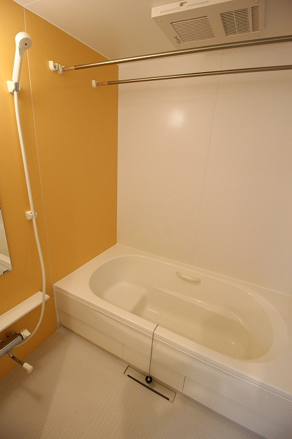 別物件、同タイプの間取りの写真です