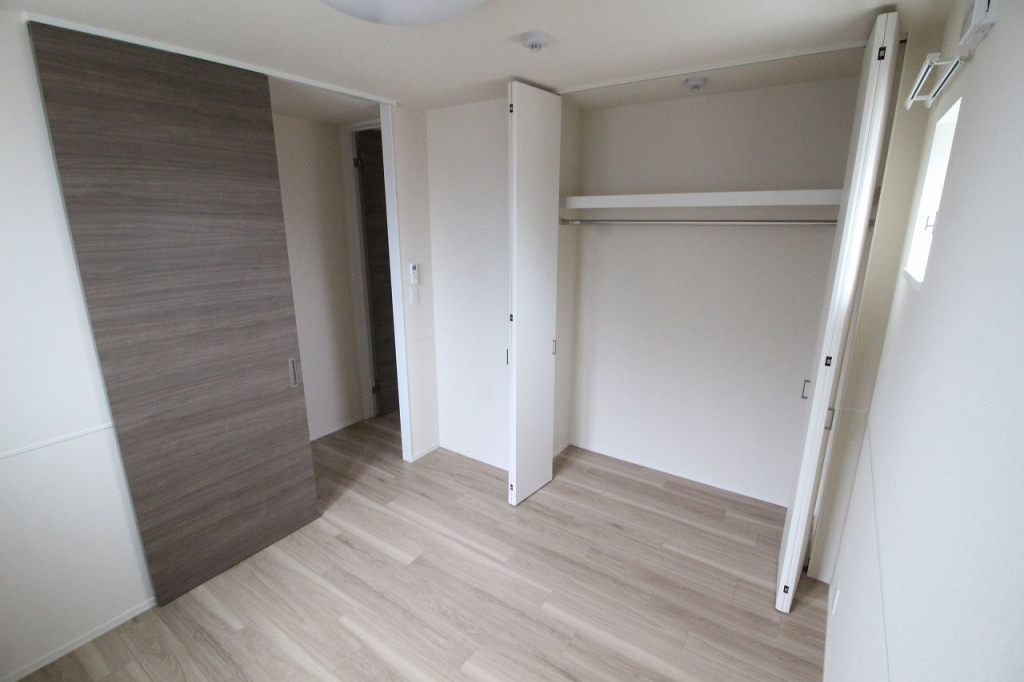 同物件、別の部屋の写真です
