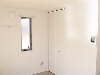 室内(別の部屋の写真です)