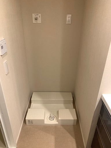 洗濯機置場