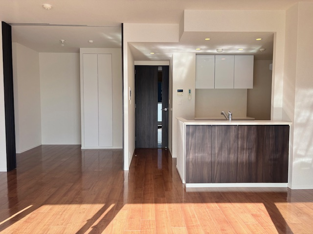 リビング 洋室4