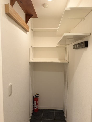 玄関オープン収納