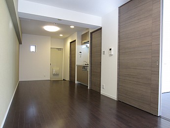 お部屋の仕切りがないので家具の置き方で自由で個性的な部屋作りができます