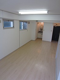 窓も多く風通しもいいです
