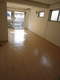 晴れますとしっかり日が入ります