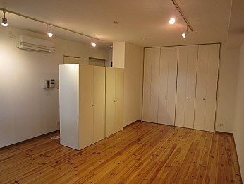 例えば入口に並べると外からの目隠しになります