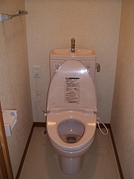 ◆トイレ◆　暖房便座ついてます