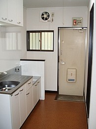 ◆キッチン◆　窓あります