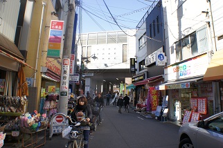 新丸子駅徒歩４分もご利用可能です。