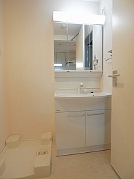 独立洗面台で、洗髪洗面化粧台です