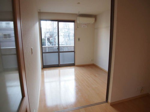 エアコン完備です。