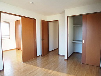 人気の大型収納ですっきりお部屋が使えます。