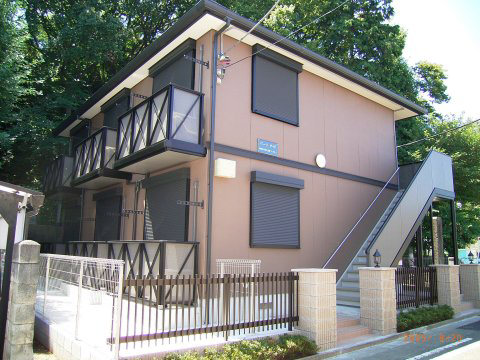 積水ハウスの賃貸住宅シャーメゾン。駅近めで閑静な住環境です。