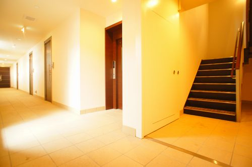 エレベーター完備