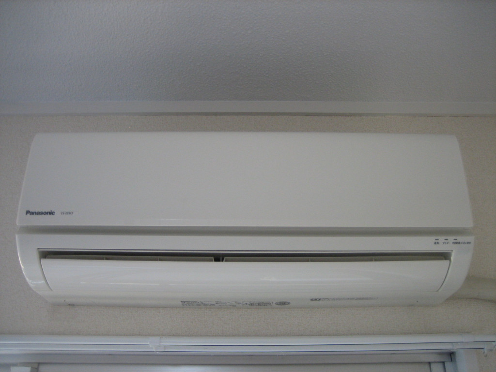 エアコン付き！(2基）