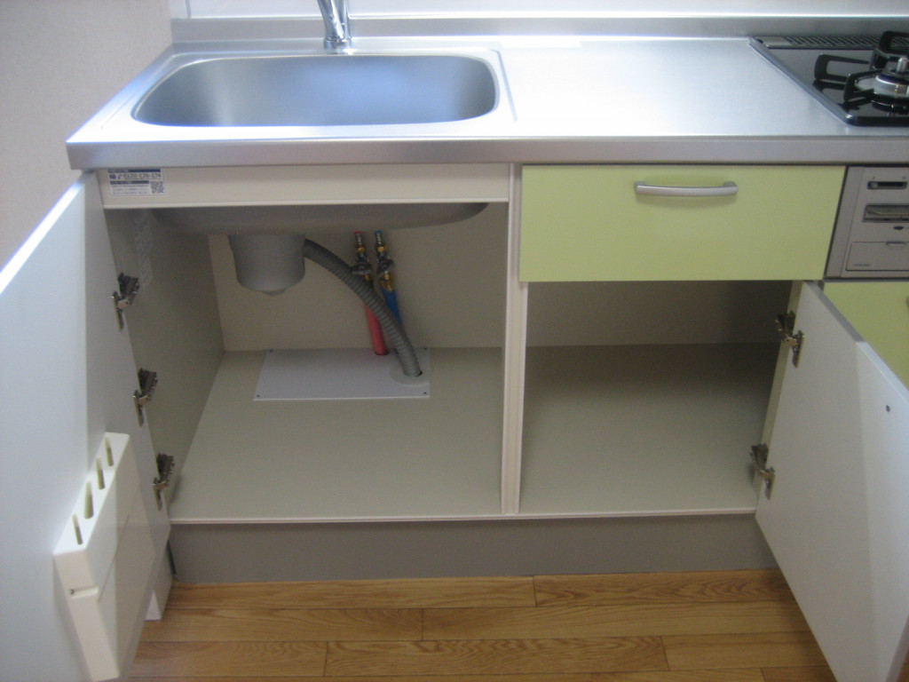 キッチン下部収納！