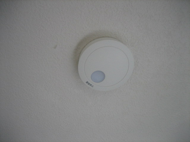 火災警報器付です。