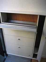 下足入内部です！