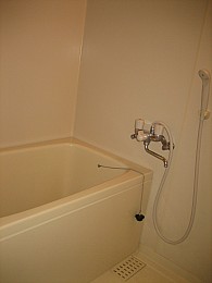 ゆったりした浴室内！