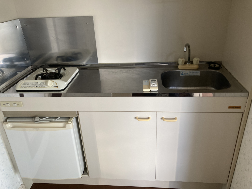 使い易い1口ガスコンロ付キッチン台　ミニ冷蔵庫付！