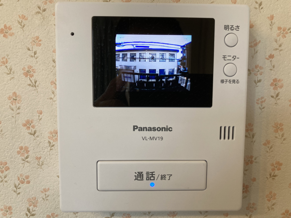 カラー液晶モニターホン！