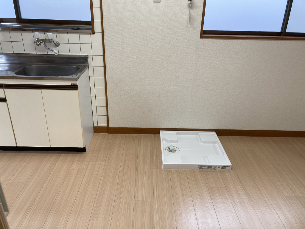 室内洗濯機、冷蔵庫置場です！！