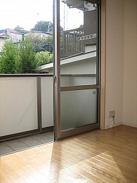 明るい室内です！