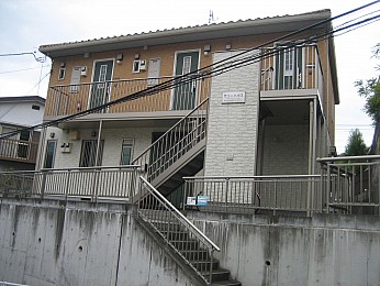 入口側　高床になっています！