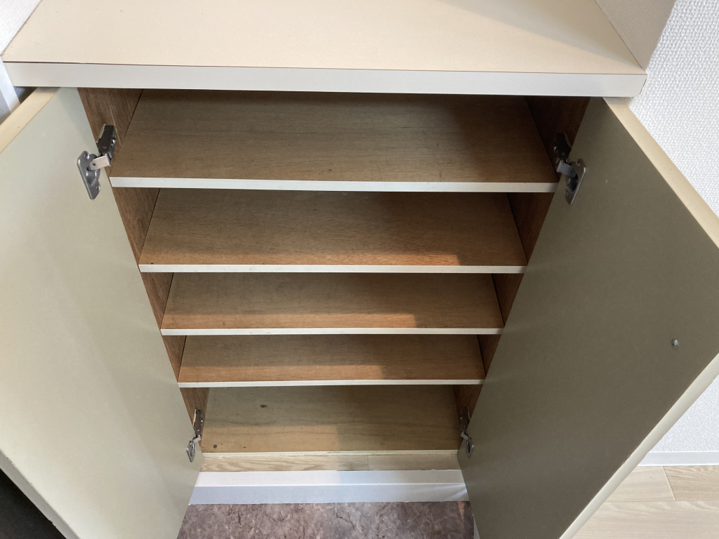 シューズボックス内部です！