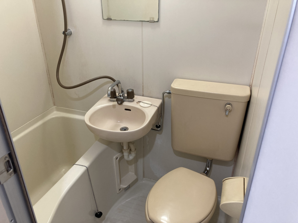 ゆったりした浴室内です！